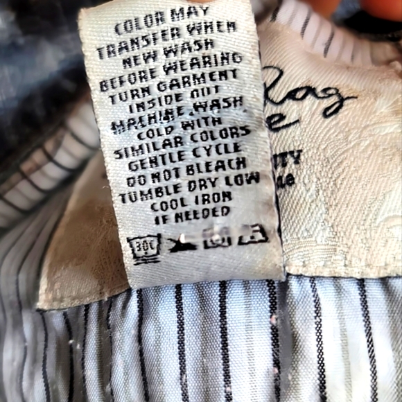 American Rag Cie Women's Semi-Cropped Studded 3/4 Sleeve Jean Jacket Size M - Picture 13 of 13